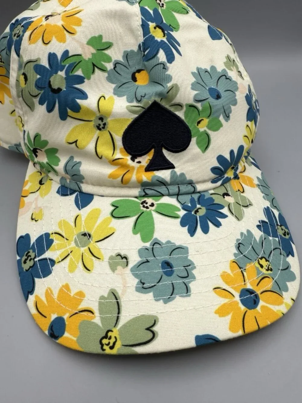 NWT Kate Spade Floral Printed Cap Hat Cream Yellow Blue Green Spade Logo